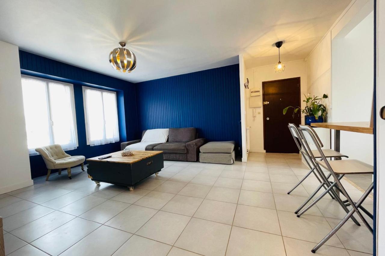 אמבואה Superb Apartment 10 Min Walk From The Castle מראה חיצוני תמונה