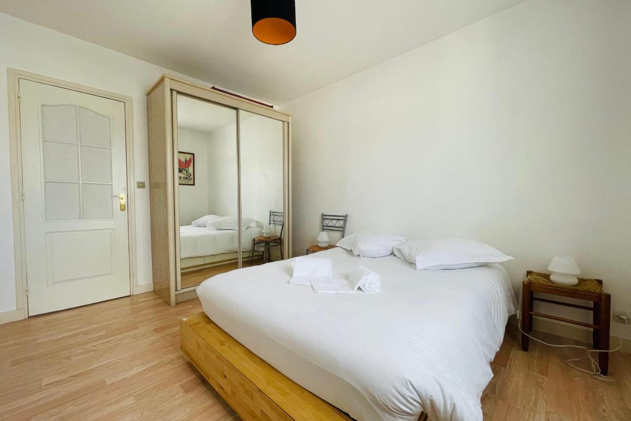 אמבואה Superb Apartment 10 Min Walk From The Castle מראה חיצוני תמונה